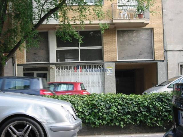 Local comercial en Alquiler en Barri del Centre