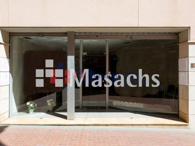 Local comercial en Alquiler en Barri del Centre