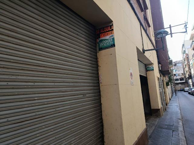 Local comercial en Alquiler en Barris Marítims