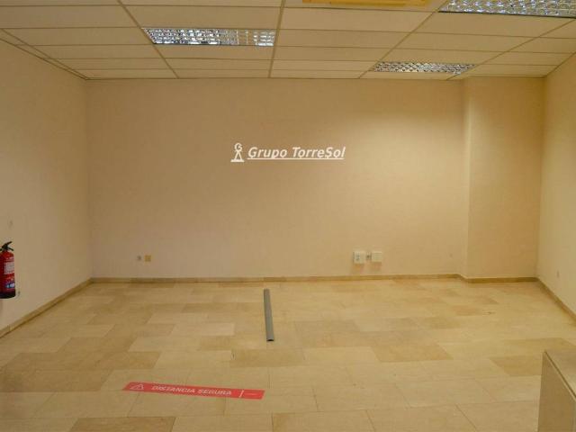 Local comercial en Alquiler en Barris Marítims