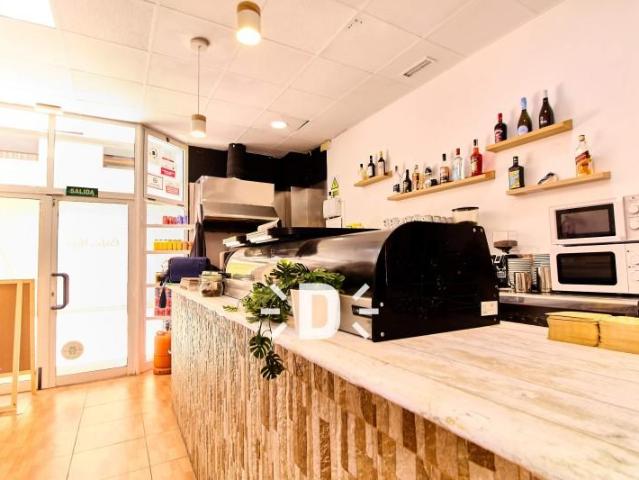 Local comercial en alquiler en Benetússer, Ensanche de san sebatian