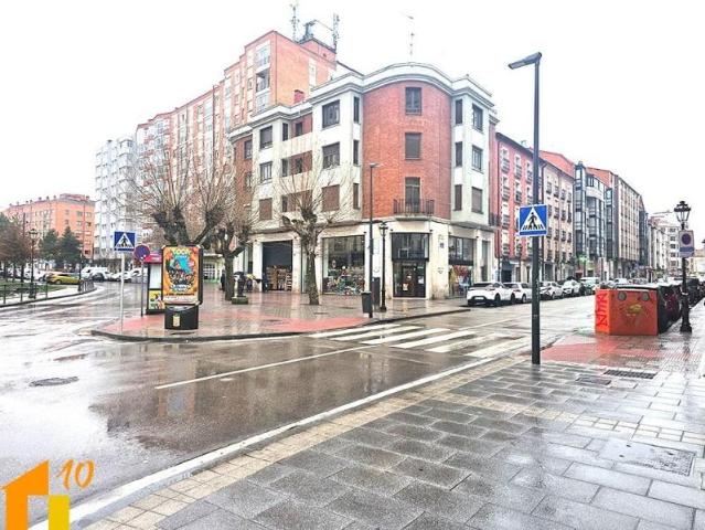 Local comercial en alquiler en Burgos, San Agustín Parque Europa