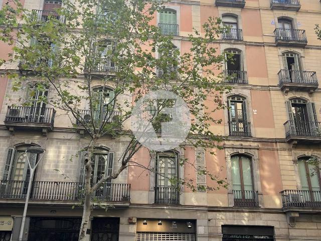 Local comercial en Alquiler en Dreta de l'Eixample