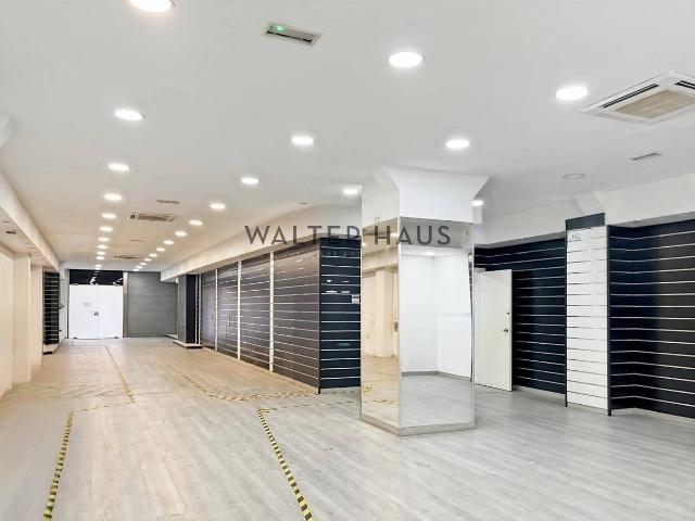 Local comercial en Alquiler en Dreta de l'Eixample