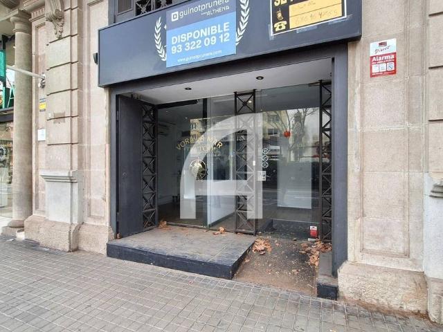Local comercial en Alquiler en Dreta de l'Eixample