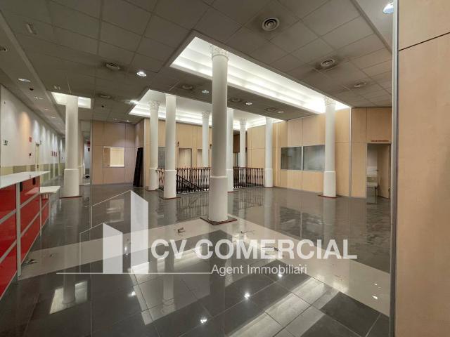 Local comercial en Alquiler en Dreta de l'Eixample
