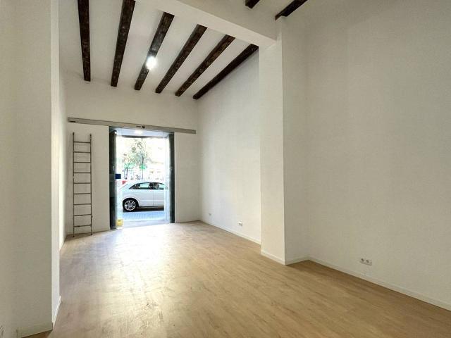 Local comercial en Alquiler en Dreta de l'Eixample