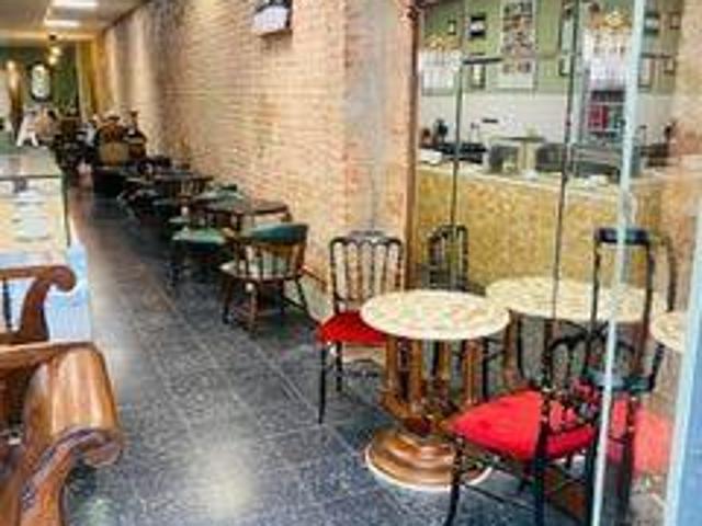 Local comercial en Alquiler en Dreta de l'Eixample