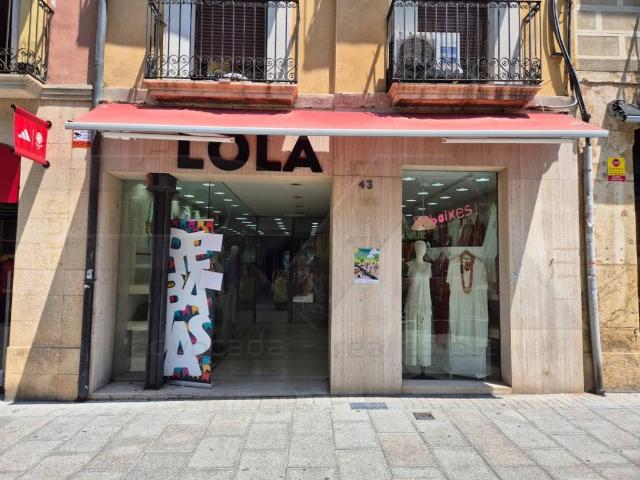 Local comercial en Alquiler en Eixample