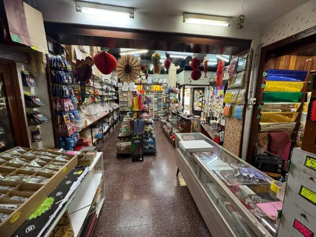 Local comercial en Alquiler en Eixample