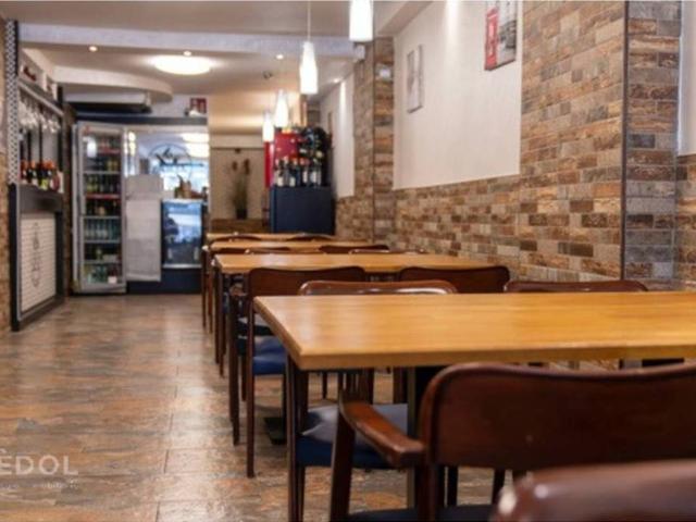 Local comercial en Alquiler en Eixample