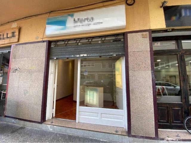 Local comercial en Alquiler en Eixample Nord