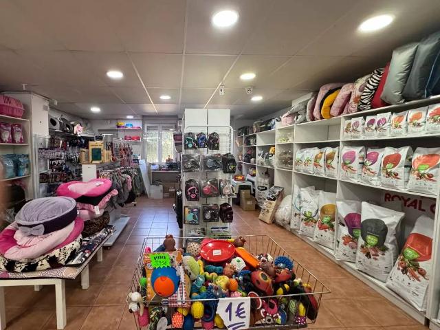 Local comercial en Alquiler en Eixample Nord
