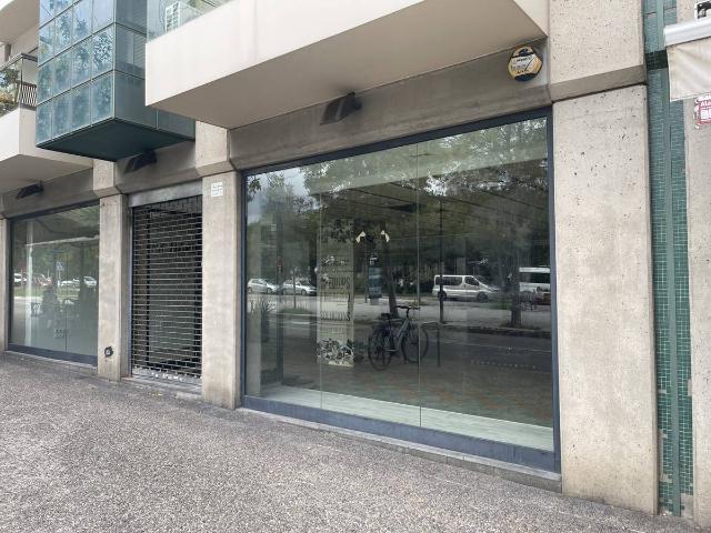 Local comercial en Alquiler en Eixample Sud – Migdia