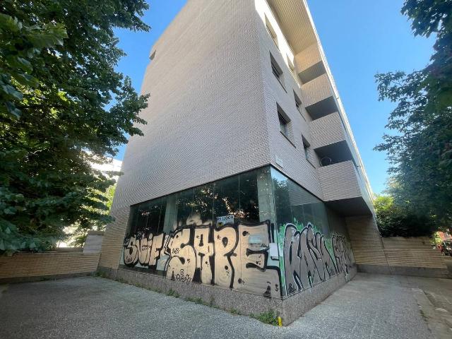 Local comercial en Alquiler en Eixample Sud – Migdia