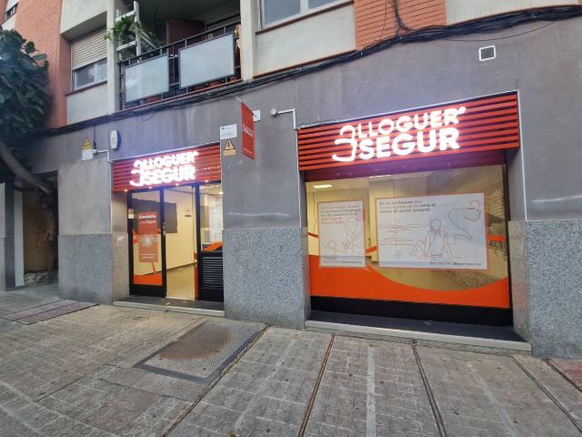 Local comercial en Alquiler en El Congrés i els Indians