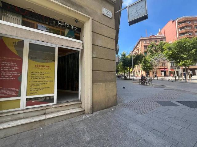 Local comercial en Alquiler en El Camp d'en Grassot i Gràcia Nova