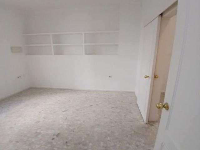 Local comercial en alquiler en el centro de Sanlúcar de Barrameda
