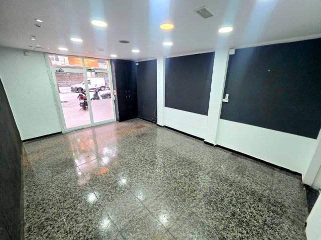 Local comercial en Alquiler en El Clot