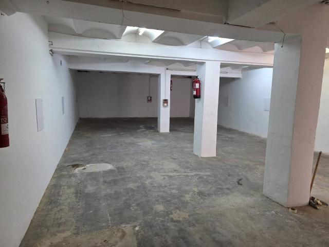 Local comercial en Alquiler en El Guinardó