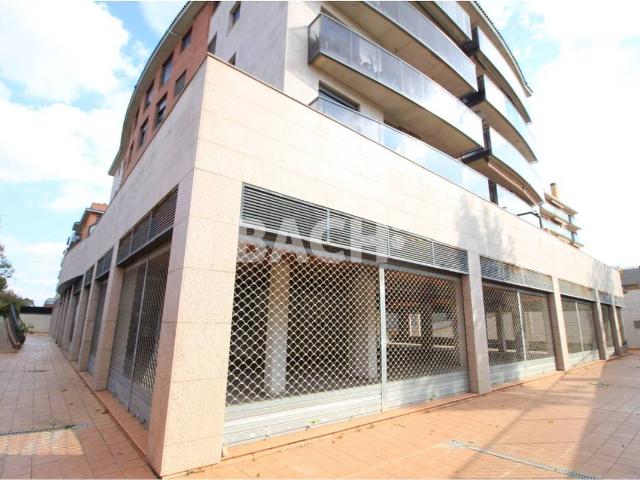 Local comercial en Alquiler en El Sucre El Nadal