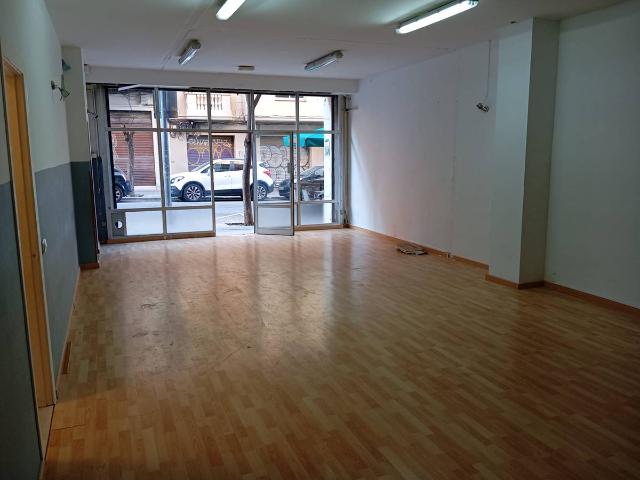 Local comercial en Alquiler en El Poble Sec Parc de Montjuïc