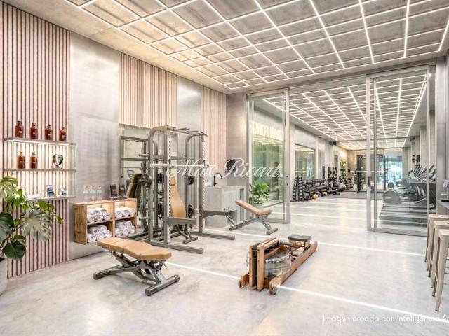 Local comercial en Alquiler en El Poblenou
