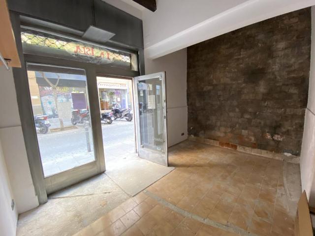 Local comercial en Alquiler en El Putget i el Farró