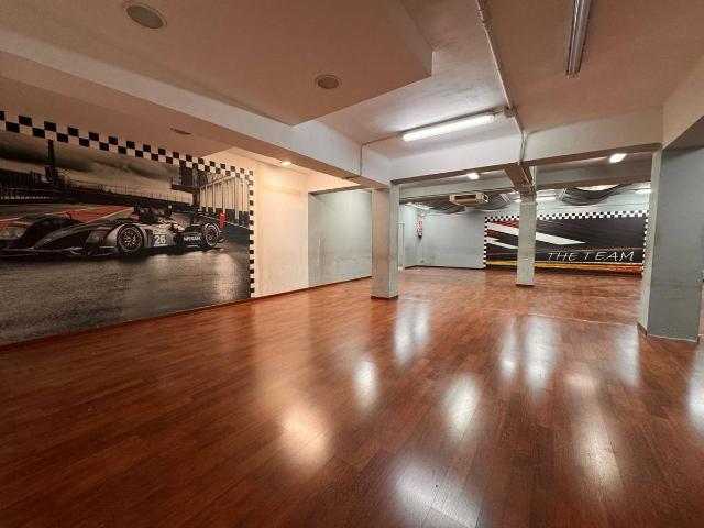 Local comercial en Alquiler en El Putget i el Farró