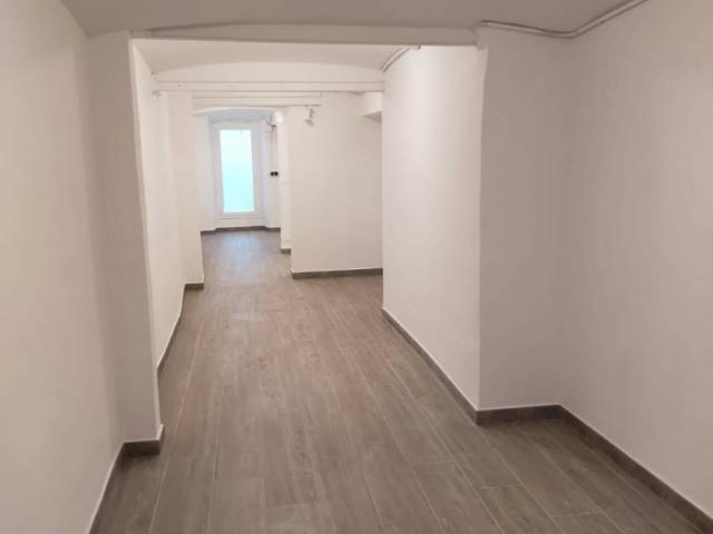 Local comercial en Alquiler en El Raval
