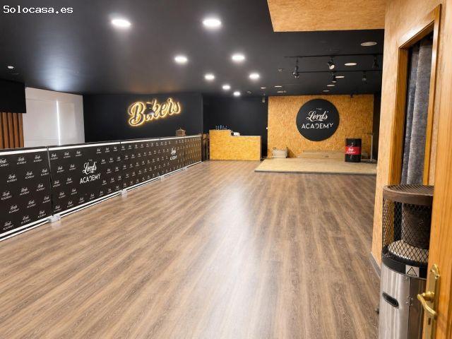 Local comercial en Alquiler en Elche de la Sierra, Alicante