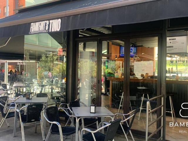 Local comercial en Alquiler en Estació de França