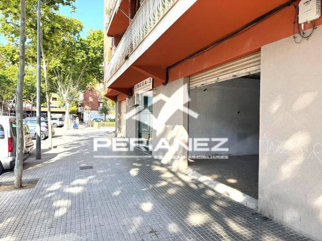 Local comercial en Alquiler en Estruch Eixample