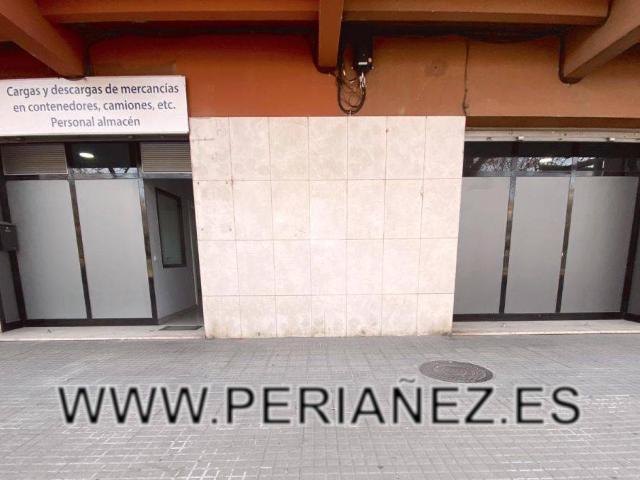 Local comercial en Alquiler en Estruch Eixample