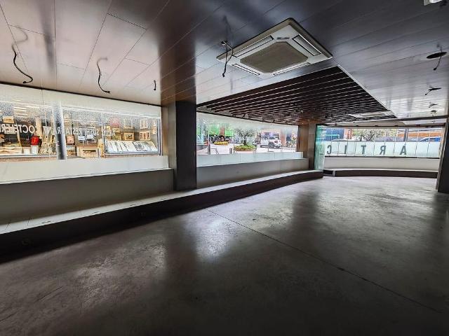 Local comercial en alquiler en Les Escaldes, de 156 m² por 4.500