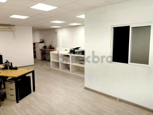 Local comercial en alquiler en Esplugues de Llobregat, Carrer dels Cedres, 08950