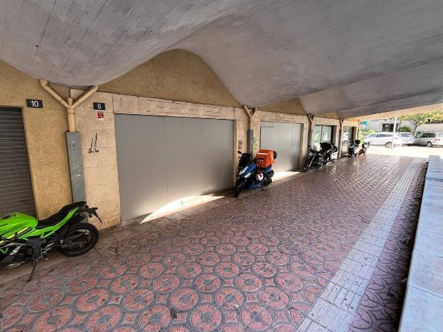 Local comercial en Alquiler en Espronceda