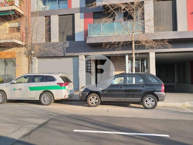 Local comercial en Alquiler en Font Verda