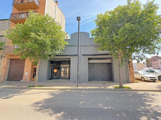 Local comercial en alquiler en Figueres, de 491 m² por 1.600