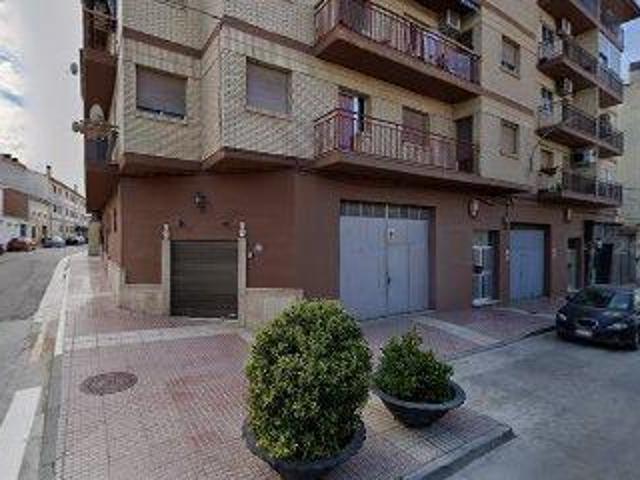 Local comercial en alquiler en Fuentes de Ebro, Calle Portal, 33, 50740