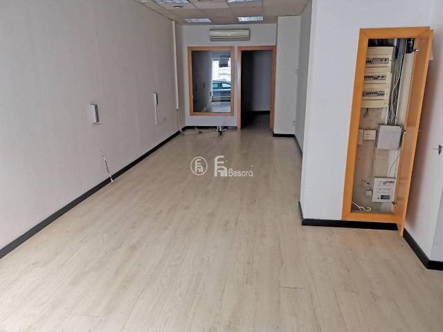 Local comercial en Alquiler en Instituts Universitat