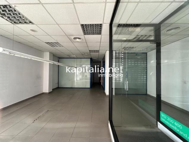 Local comercial en alquiler en Ontinyent, Ontinyent