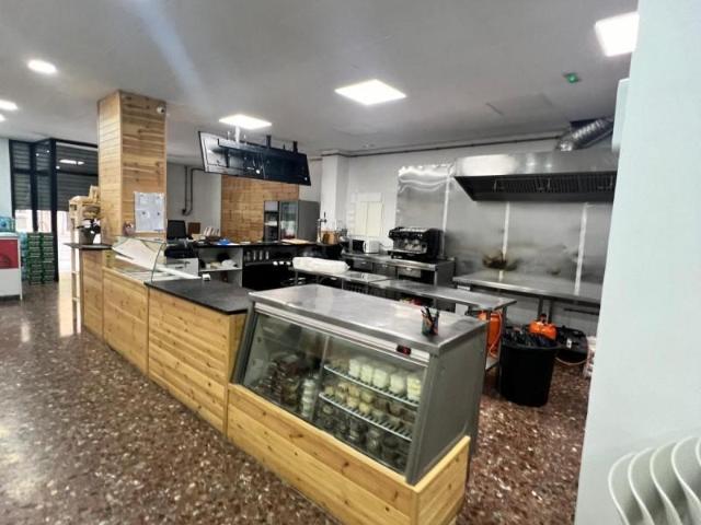 Local comercial en alquiler en Ontinyent, Almaig