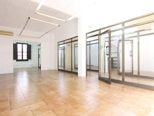 Local comercial en Alquiler en Olesa de Montserrat