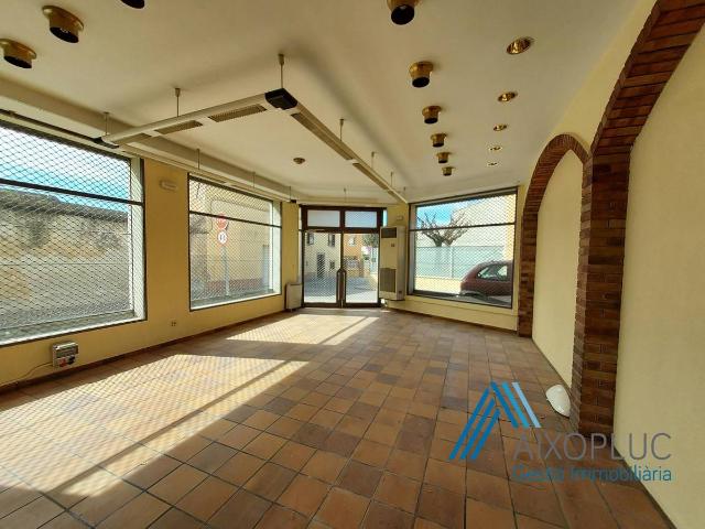 Local comercial en Alquiler en Olèrdola