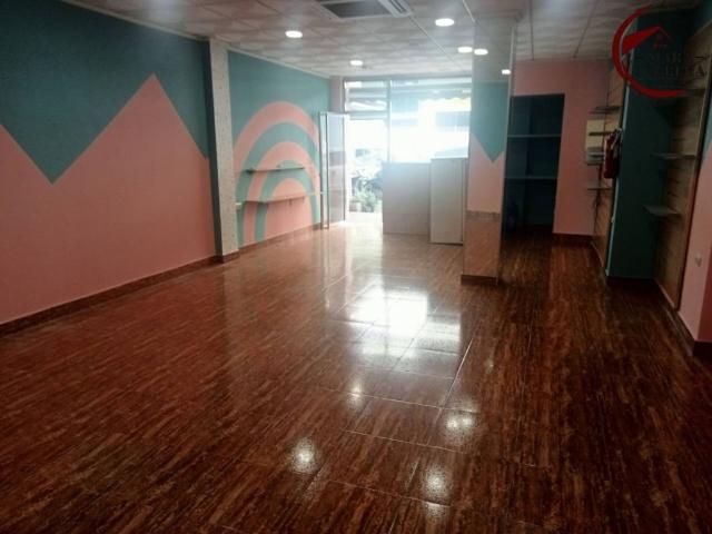 Local comercial en Alquiler en Oliva Valencia