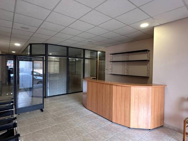Local comercial en Alquiler en Olot