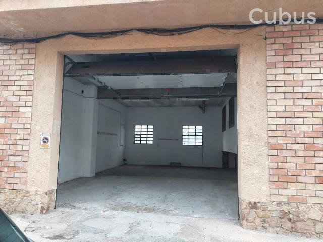 Local comercial en Alquiler en Olot