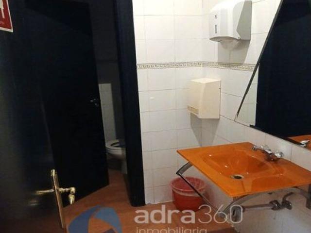 Local comercial en Alquiler en Logroño, La Rioja