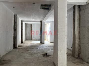 Local comercial en alquiler en Los Olivos a S/5,160 al mes